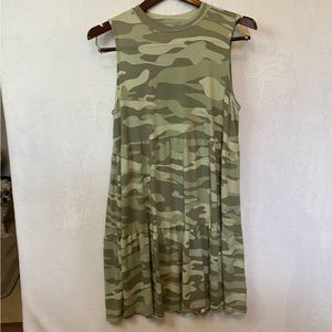 Mudpie size L women’s camo print tiered sundress coastal beachy soft comfy